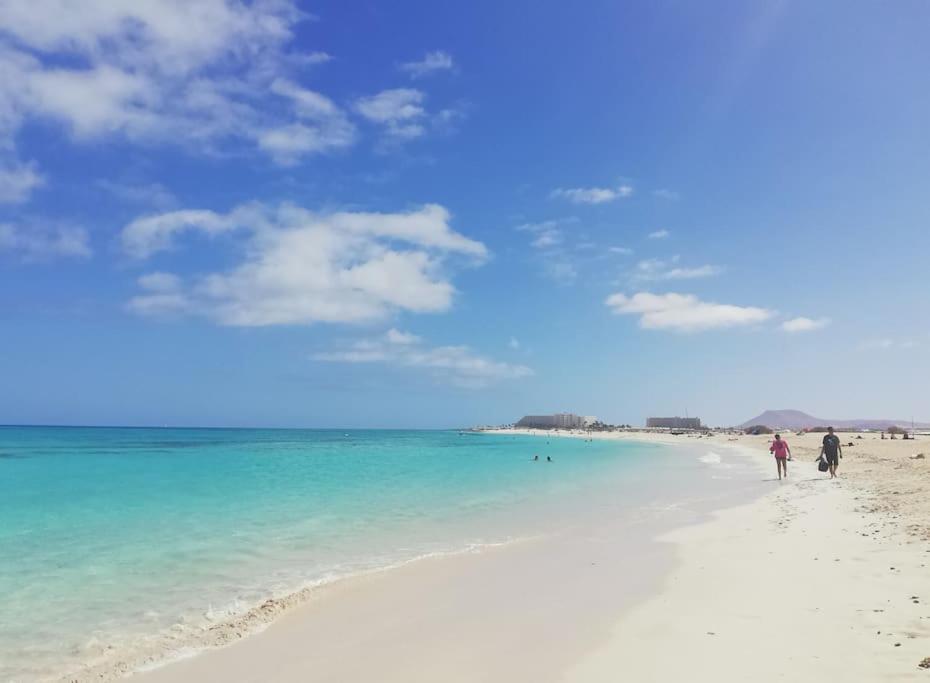 Apartament Blue Ocean Corralejo: Sunny Terrace, Pool, Wifi Zewnętrze zdjęcie